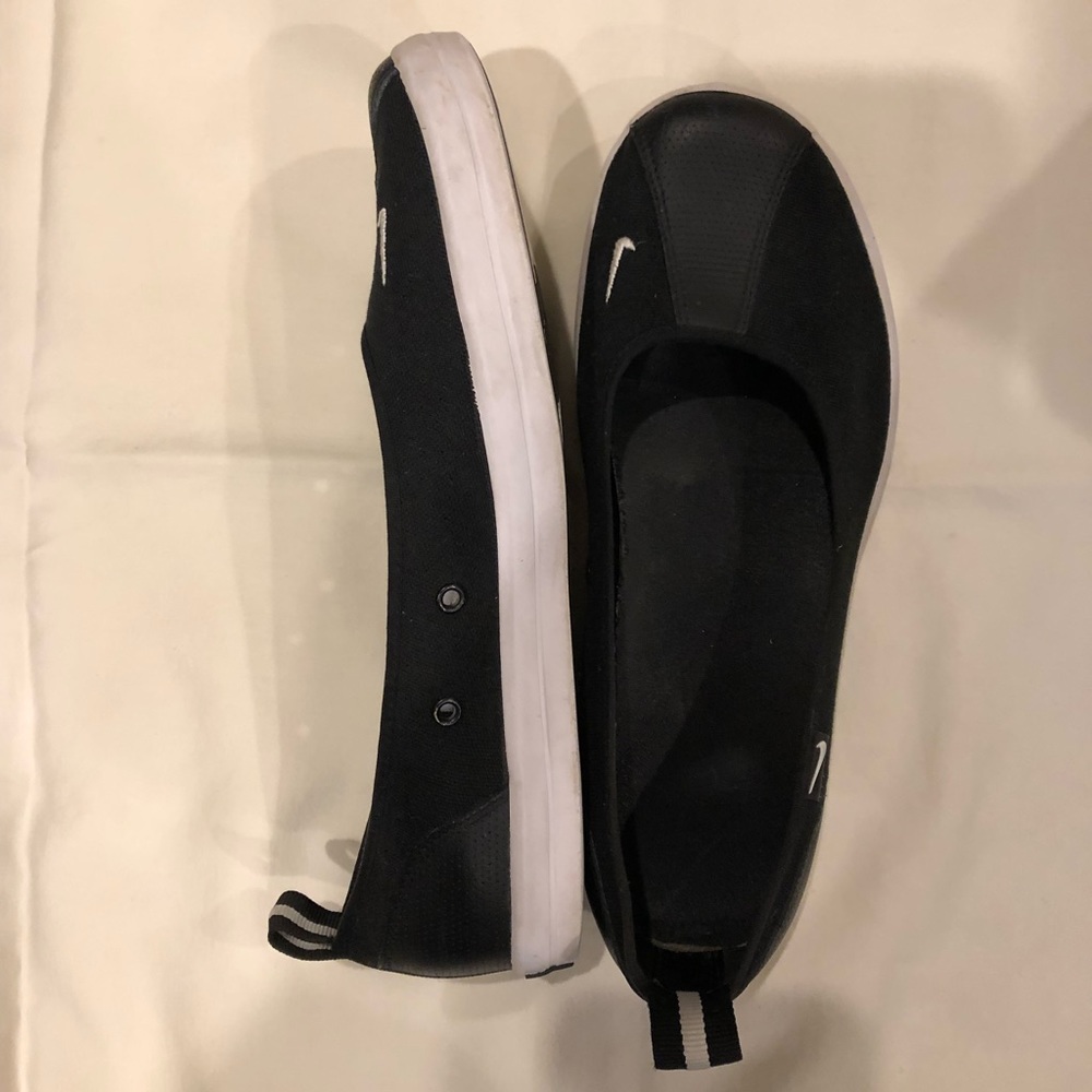 Nike Ballet Flat